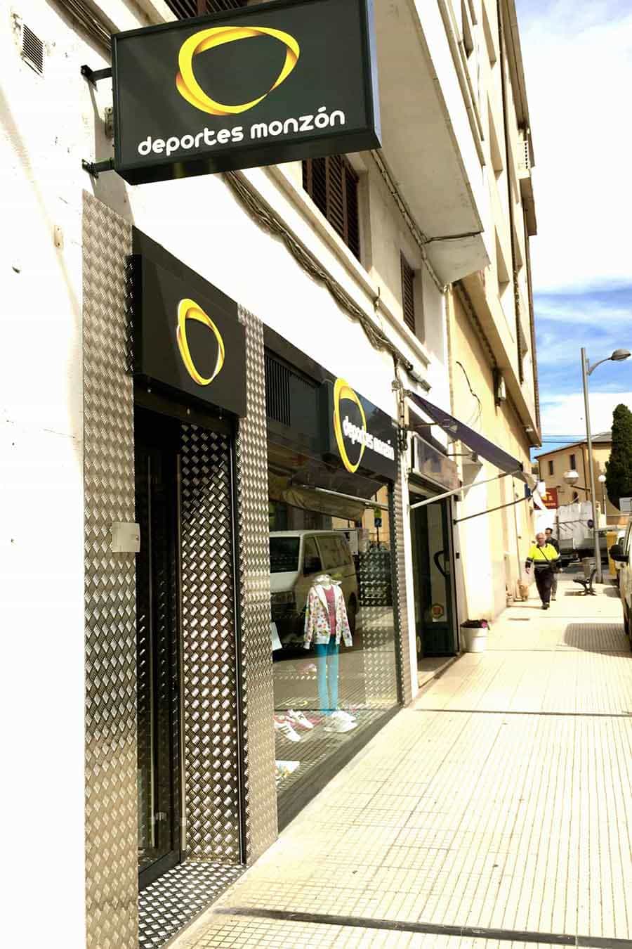 tienda deportes monzon
